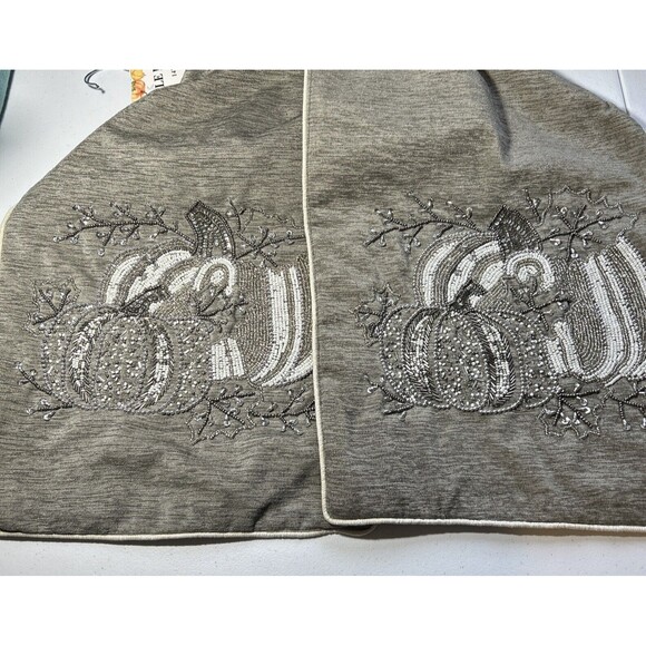 Beaded Silver Harvest Pumpkins Table Runner Thanksgiving Home Dining Kitchen - Picture 4 of 6